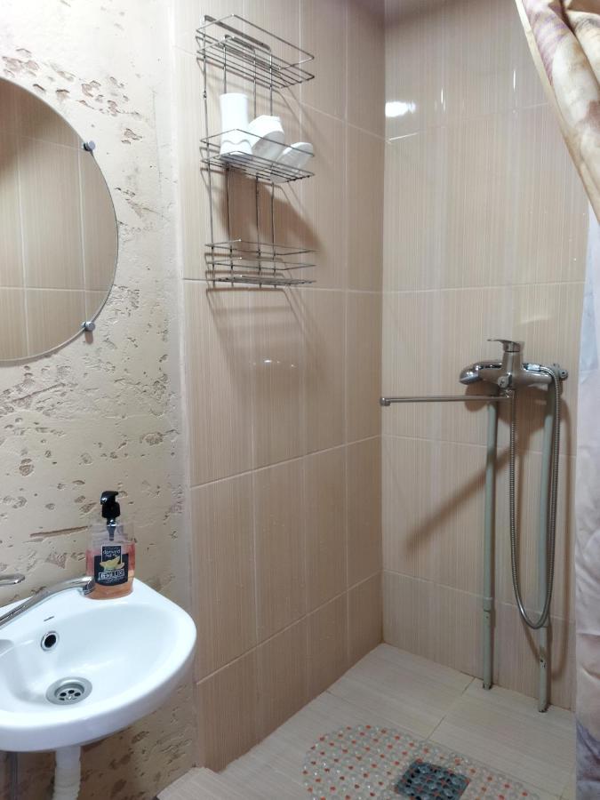 Hotel Гостевой Дом Ксения Suchumi Exteriér fotografie
